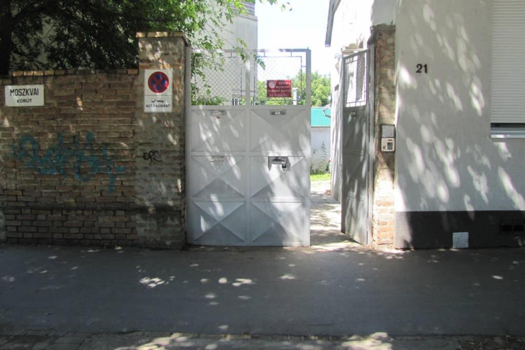 Mm Apartman Szeged Exterior foto
